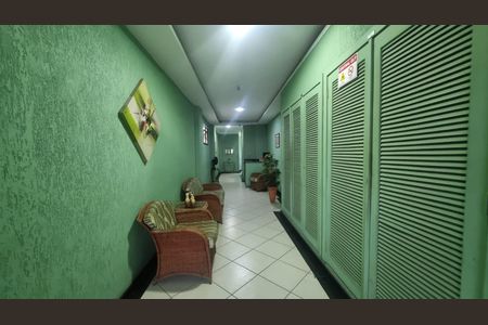 Apartamento à venda com 76m², 2 quartos e 1 vagaHall