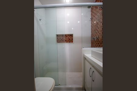 Apartamento à venda com 76m², 2 quartos e 1 vagaBanheiro Suite