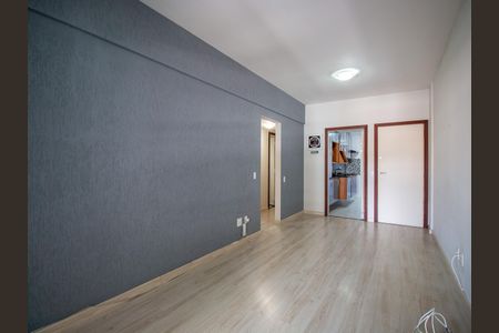 Apartamento à venda com 76m², 2 quartos e 1 vagaSala