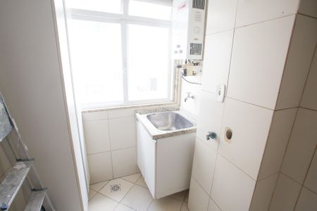 Apartamento à venda com 61m², 2 quartos e 1 vagaÁrea de Serviço