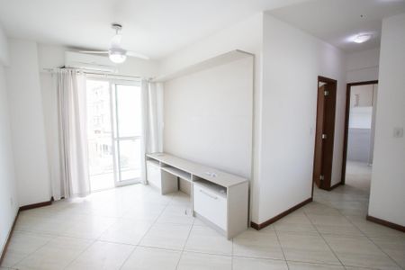Sala de apartamento à venda com 2 quartos, 61m² em Anil, Rio de Janeiro