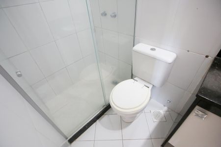 Apartamento à venda com 61m², 2 quartos e 1 vagaBanheiro Social