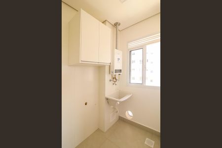 Cozinha e Área de Serviço de apartamento para alugar com 2 quartos, 47m² em Jardins do Império, Indaiatuba