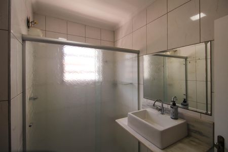 Casa para alugar com 240m², 3 quartos e 5 vagasBanheiro