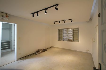 Casa para alugar com 240m², 3 quartos e 5 vagasQuarto 3 - Suíte