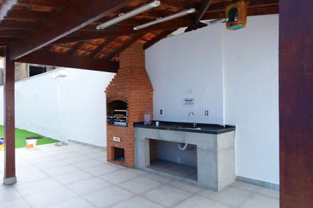Apartamento para alugar com 50m², 2 quartos e 1 vagaÁrea comum - Churrasqueira