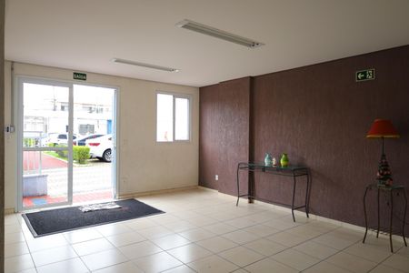 Apartamento para alugar com 50m², 2 quartos e 1 vagaÁrea comum - Saguão do prédio