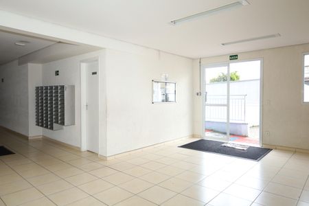 Apartamento para alugar com 50m², 2 quartos e 1 vagaÁrea comum - Saguão do prédio