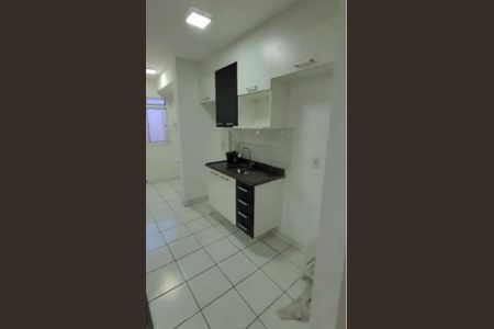 Cozinha de apartamento à venda com 2 quartos, 50m² em Vila Monte Santo, São Paulo