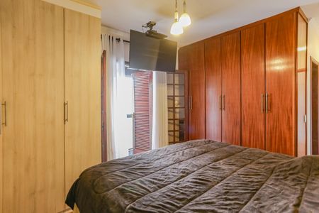 Casa à venda com 150m², 3 quartos e 2 vagasSuíte