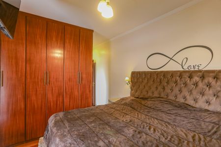 Casa à venda com 150m², 3 quartos e 2 vagasSuíte