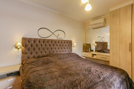 Casa à venda com 150m², 3 quartos e 2 vagasSuíte