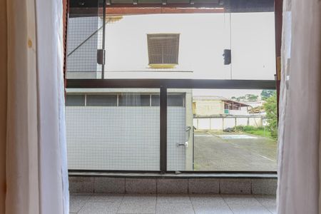Casa à venda com 150m², 3 quartos e 2 vagasVaranda