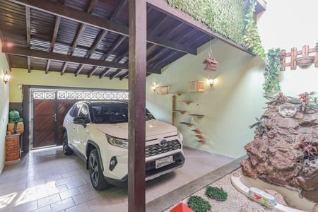 Casa à venda com 150m², 3 quartos e 2 vagasGaragem
