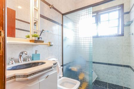 Casa à venda com 150m², 3 quartos e 2 vagasBanheiro Social