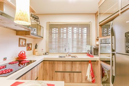 Casa à venda com 150m², 3 quartos e 2 vagasCozinha