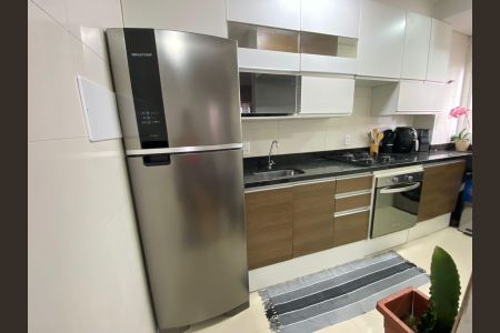 Apartamento à venda com 42m², 2 quartos e 1 vaga Apartamento à venda com 42m², 2 quartos e 1 vagaCozinha e área de serviço