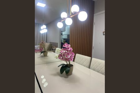Sala de apartamento à venda com 2 quartos, 42m² em Jardim do Lago, Osasco