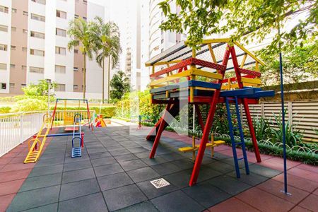 Apartamento à venda com 88m², 3 quartos e 2 vagasÁrea comum - Playground