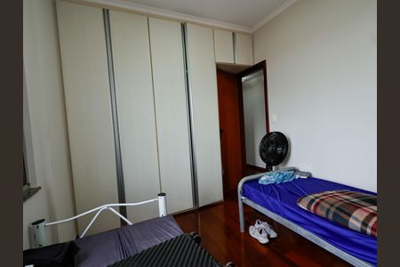 Apartamento à venda com 110m², 3 quartos e 1 vagaQuarto 2