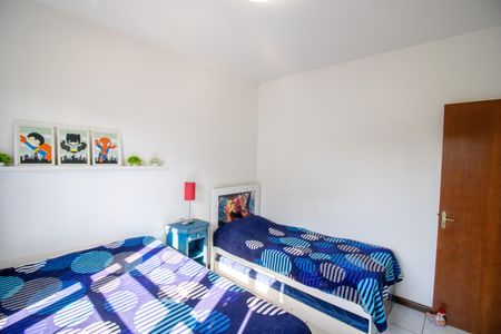 Casa à venda com 165m², 3 quartos e 2 vagasQuarto 2