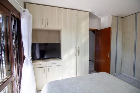 Casa à venda com 165m², 3 quartos e 2 vagasSuíte