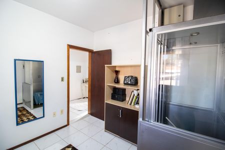 Casa à venda com 165m², 3 quartos e 2 vagasQuarto 1
