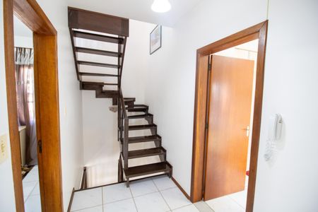 Casa à venda com 165m², 3 quartos e 2 vagasCorredor
