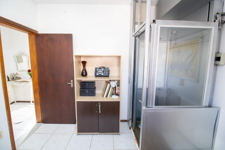 Casa à venda com 165m², 3 quartos e 2 vagasQuarto 1
