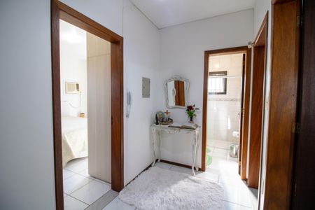 Casa à venda com 165m², 3 quartos e 2 vagasCorredor
