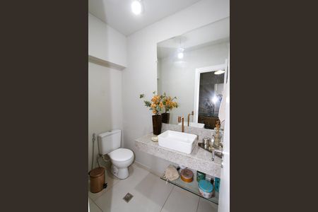 Casa à venda com 600m², 1 quarto e 3 vagasLavabo