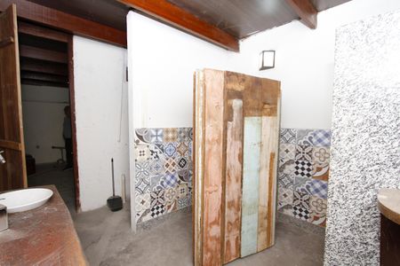 Casa à venda com 600m², 1 quarto e 3 vagasBanheiro 3