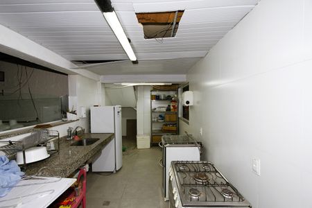 Casa à venda com 600m², 1 quarto e 3 vagasCozinha 2