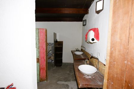 Casa à venda com 600m², 1 quarto e 3 vagasBanheiro 3