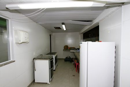 Casa à venda com 600m², 1 quarto e 3 vagasCozinha 2