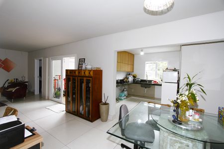 Casa à venda com 600m², 1 quarto e 3 vagasSala