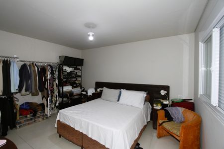 Casa à venda com 600m², 1 quarto e 3 vagasQuarto Suíte