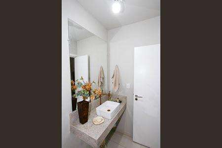 Casa à venda com 600m², 1 quarto e 3 vagasLavabo