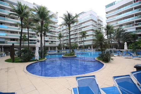 Apartamento à venda com 80m², 3 quartos e 1 vagaPiscina