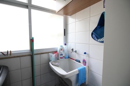 Apartamento à venda com 80m², 3 quartos e 1 vagaÁrea de Serviço