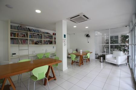Apartamento à venda com 80m², 3 quartos e 1 vagaSala de Estudos