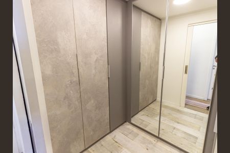 Apartamento à venda com 95m², 3 quartos e 2 vagasCloset