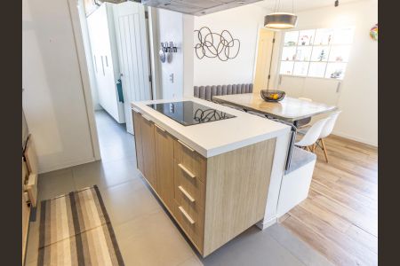 Apartamento à venda com 95m², 3 quartos e 2 vagasCozinha