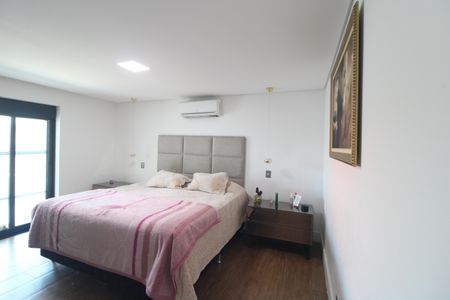 Casa para alugar com 4 quartos, 393m² em Interlagos, São Paulo