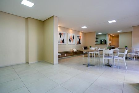 Apartamento à venda com 42m², 2 quartos e 1 vagaÁrea comum - Salão de festas