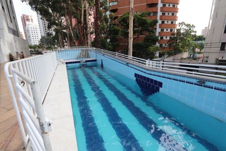 Apartamento à venda com 160m², 3 quartos e 3 vagasÁrea comum - Piscina