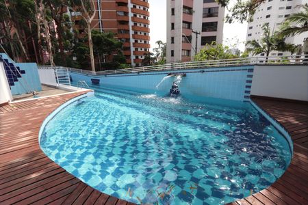 Apartamento à venda com 160m², 3 quartos e 3 vagasÁrea comum - Piscina