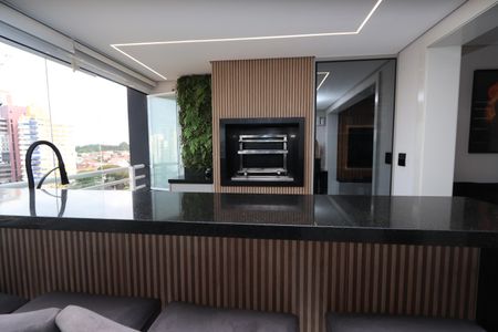 Apartamento à venda com 160m², 3 quartos e 3 vagasVaranda