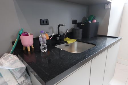 Apartamento à venda com 160m², 3 quartos e 3 vagasLavanderia