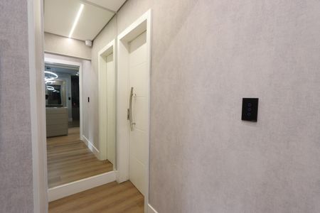 Apartamento à venda com 160m², 3 quartos e 3 vagasHall Íntimo